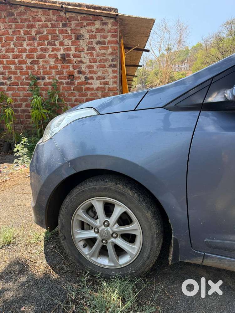 Grand I10 Asta Top Model Petrol