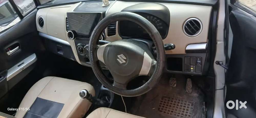 Company Fitted Cng,basetub, Stereo,,back Camra, All Okk Vehicle , Insu