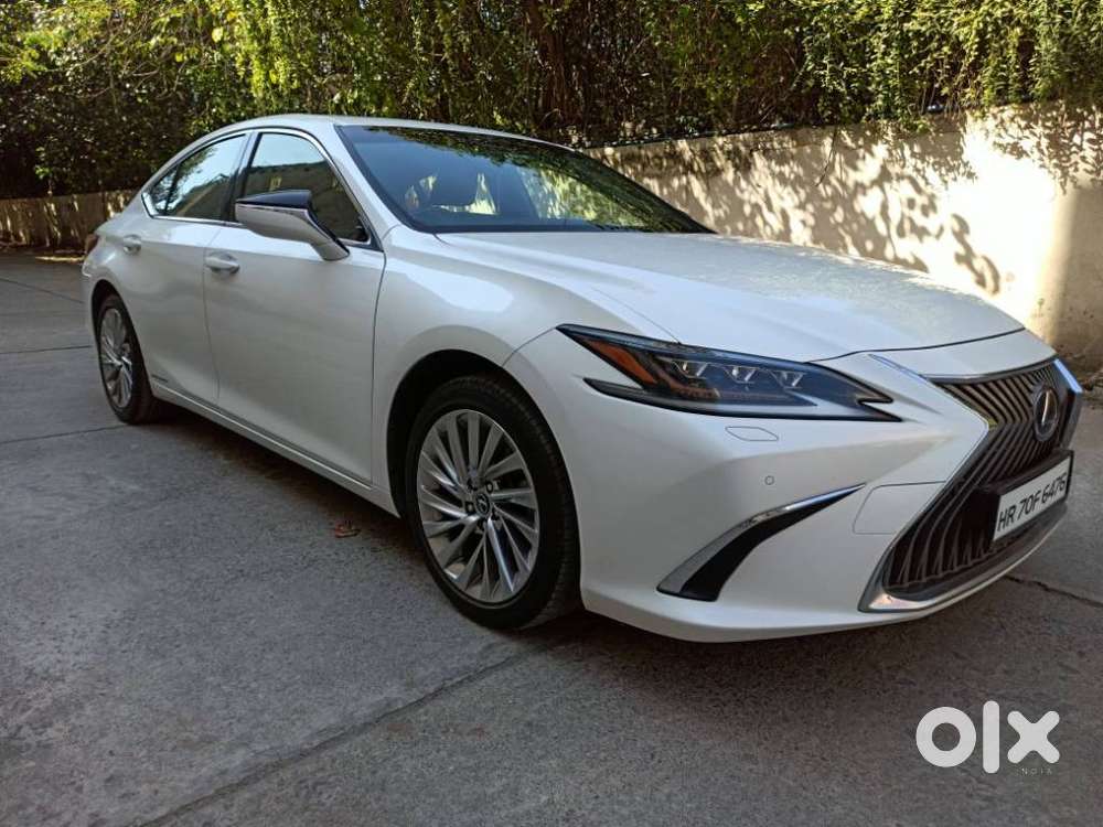 Lexus Es 300h Luxury, 2020, Petrol