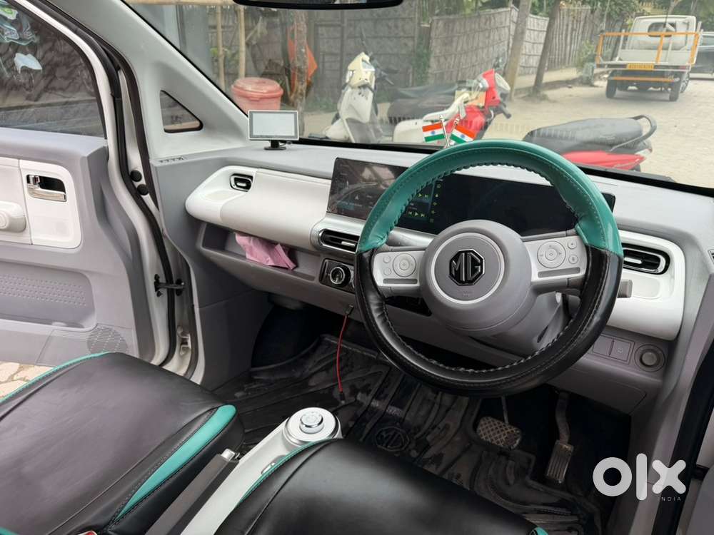 Mg Comet Ev Plush 2024