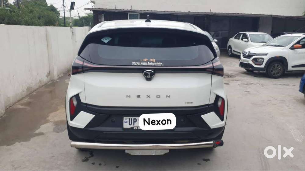 2024 Tata Nexon Cng