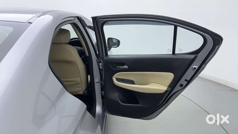 Honda City 1.5 Zx Cvt I-vtec, 2022, Petrol
