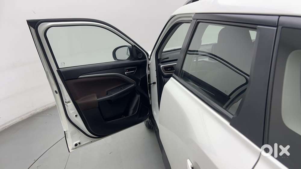 Maruti Suzuki Brezza Zxi Plus At, 2022, Petrol