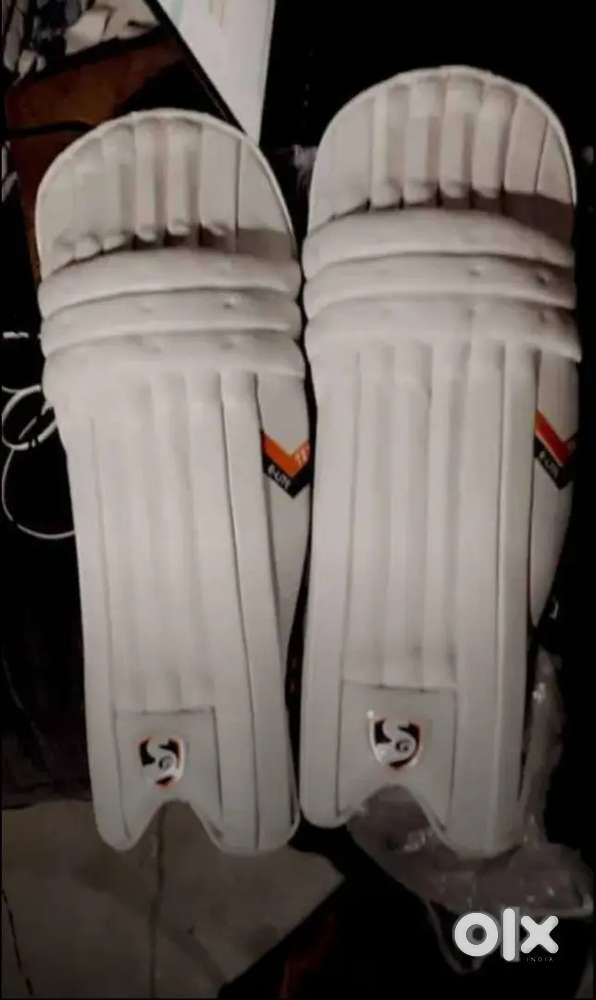 Full cricket kit
