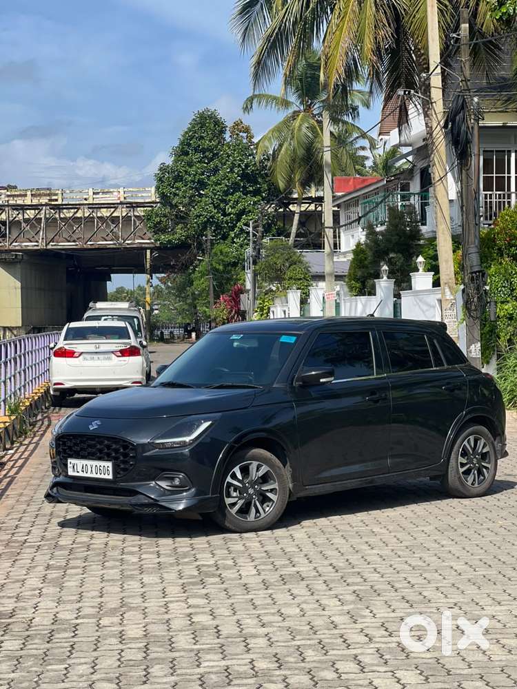 Maruti Suzuki Swift Zxi Plus Dual Tone, 2025, Petrol