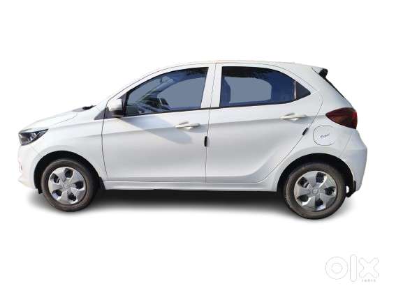 Tata Tiago 1.05 Revotorq Xt, 2021, Petrol