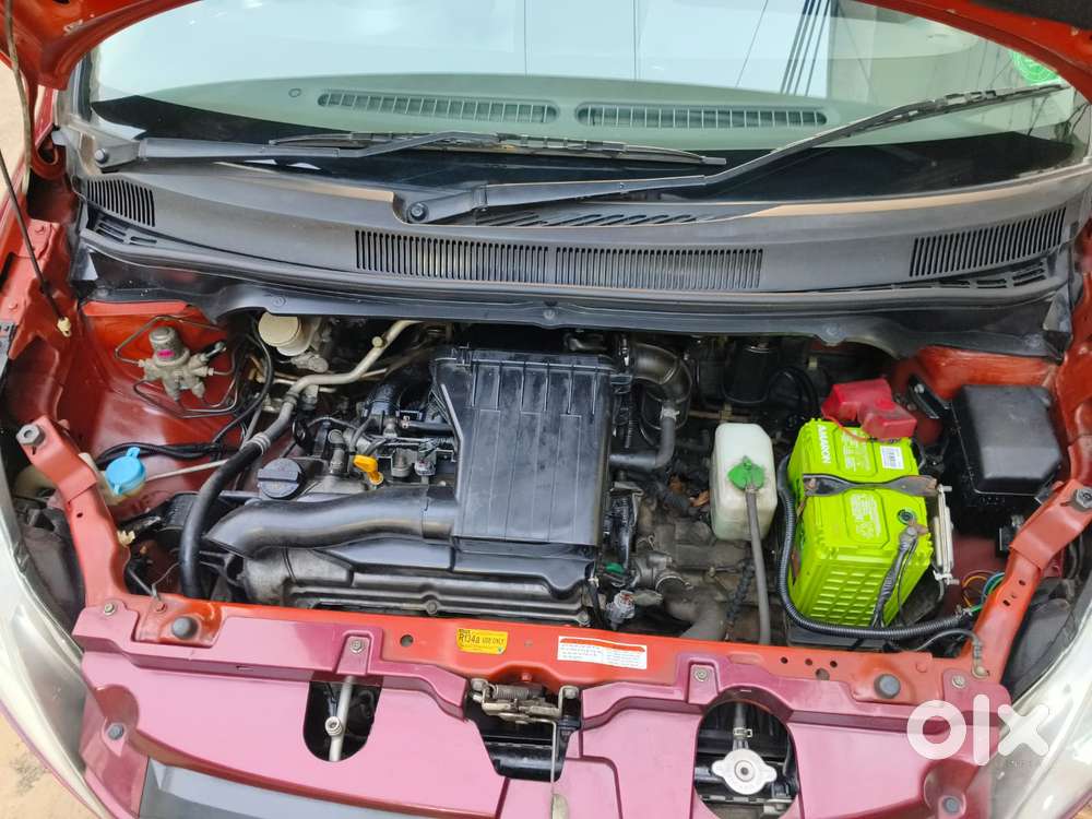 Maruti Suzuki Ritz Vxi, 2012, Petrol