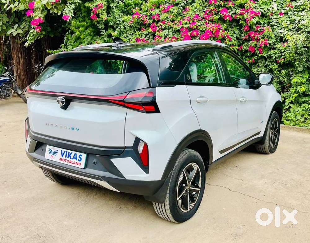 Tata Nexon Ev Empowered Plus Lr, 2024, Electric