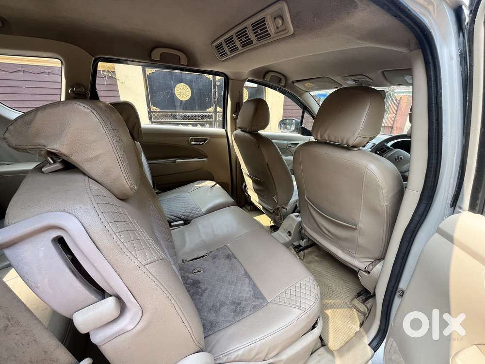 Maruti Suzuki Ertiga Zxi Shvs, 2017, Petrol