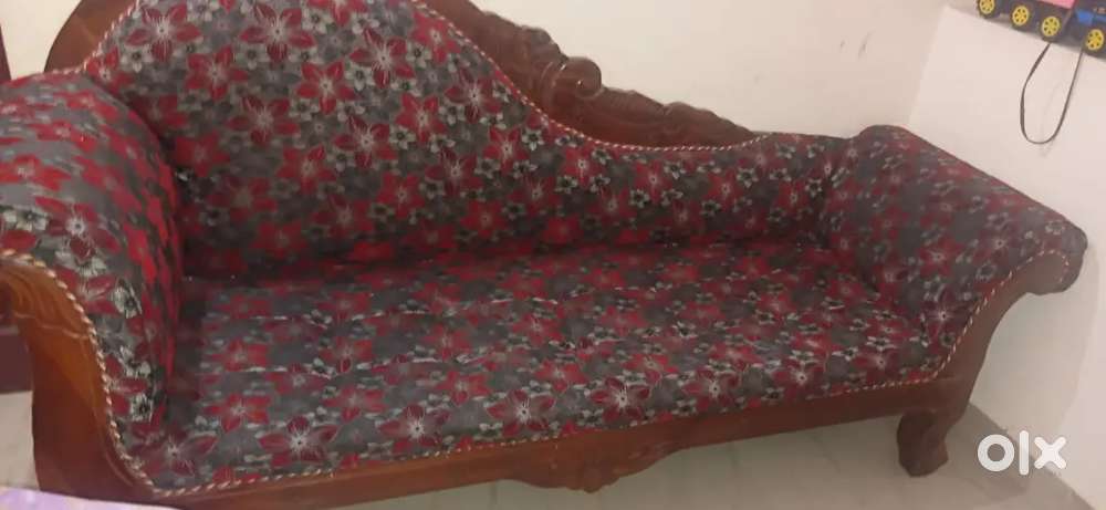 Diwan coat