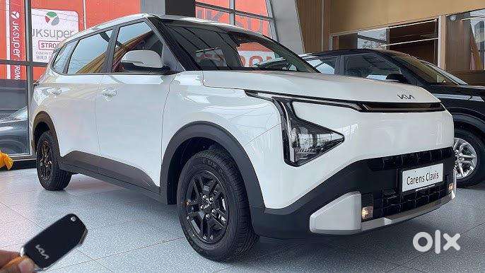 Kia Carens Clavis Dec 2025 Hte(o) Petrol Well Maintained