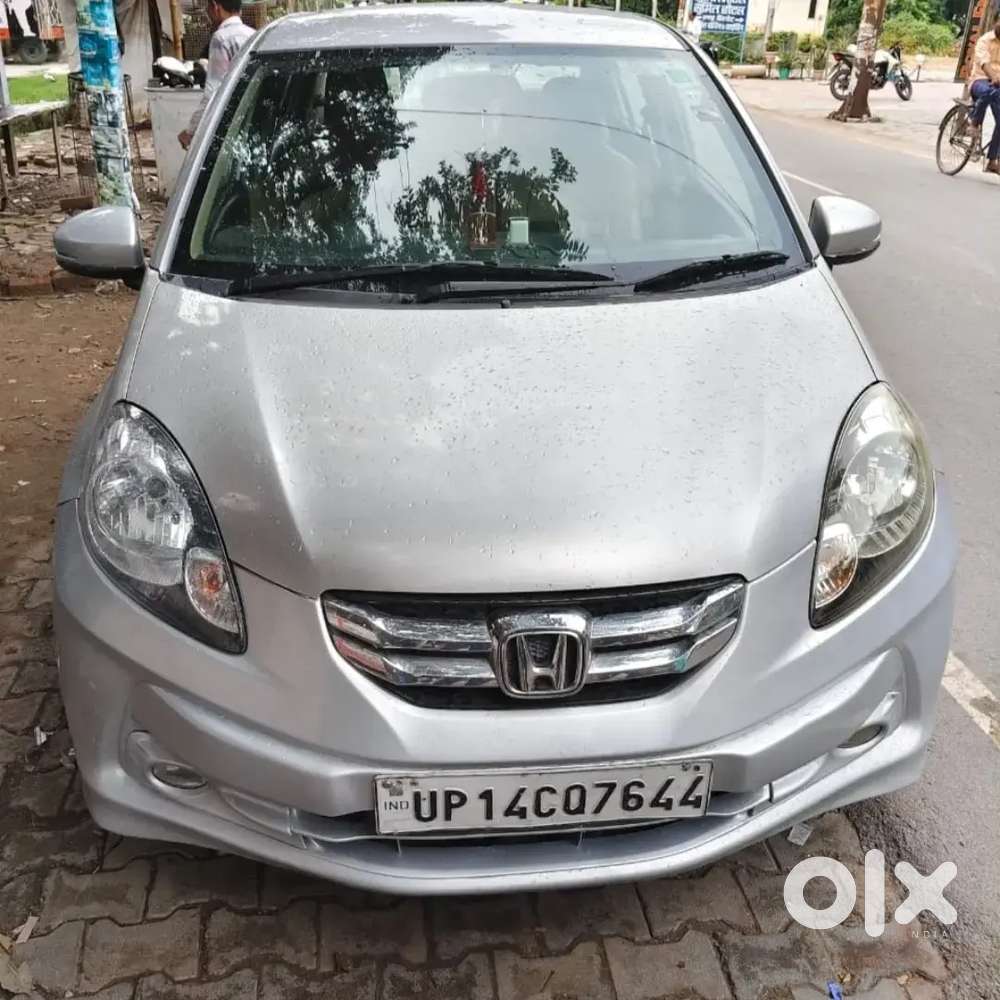 Honda Amaze 2015 Diesel 114878 Km Driven