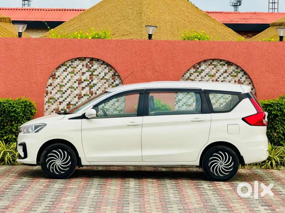 Maruti Suzuki Ertiga, 2023, Cng & Hybrids