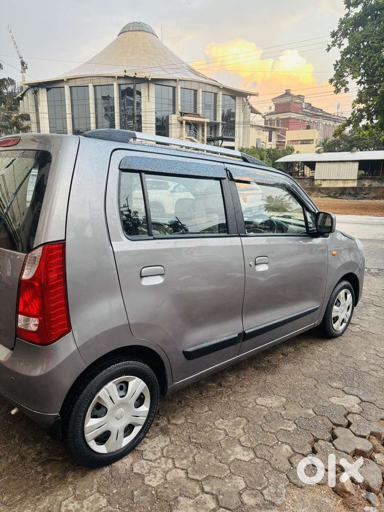 Maruti Suzuki Wagon R Vxi Optional, 2017, Petrol