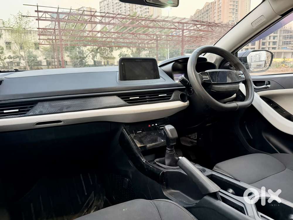 Tata Nexon Pure 1.2 Revotron Petrol 6 Mt, 2024, Petrol