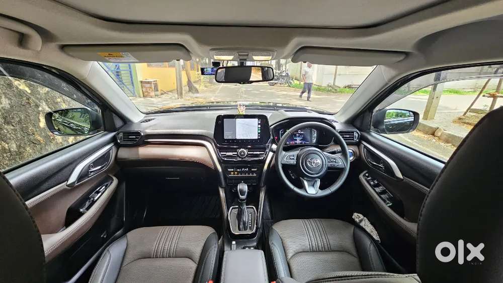Toyota Urban Cruiser Hyryder 2025 Hybrid