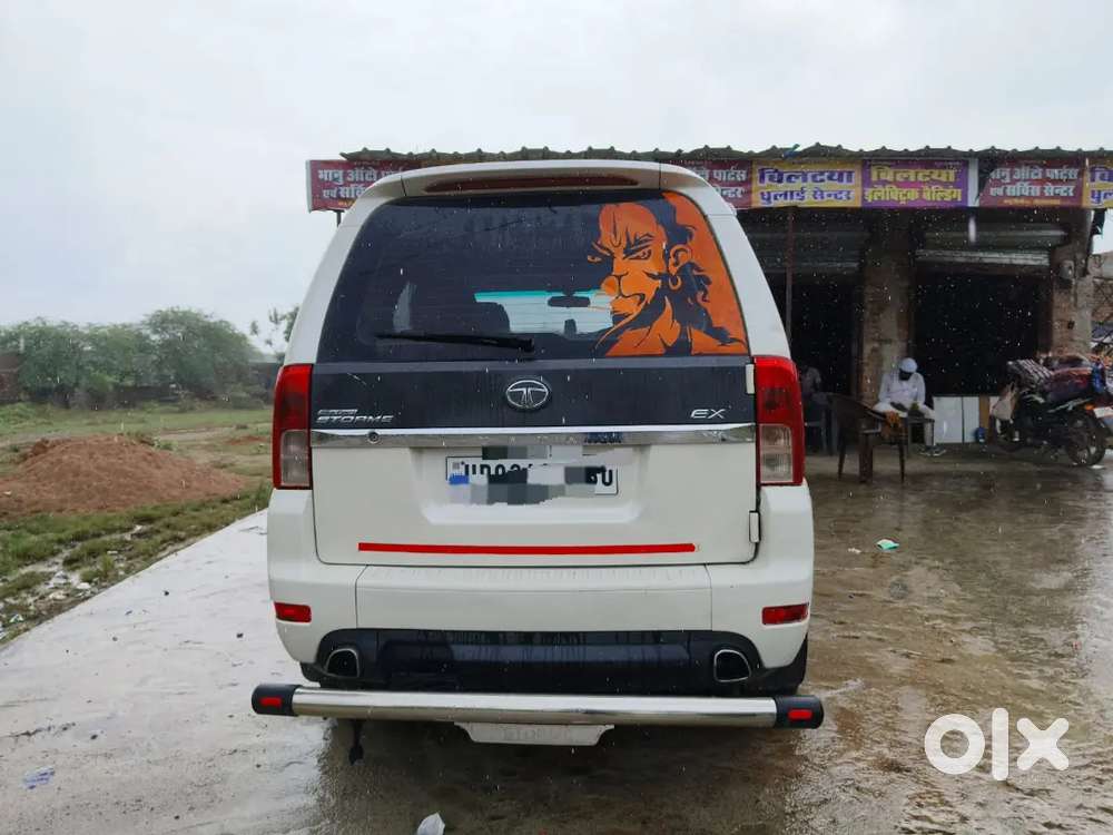 Tata Safari Storme 2016