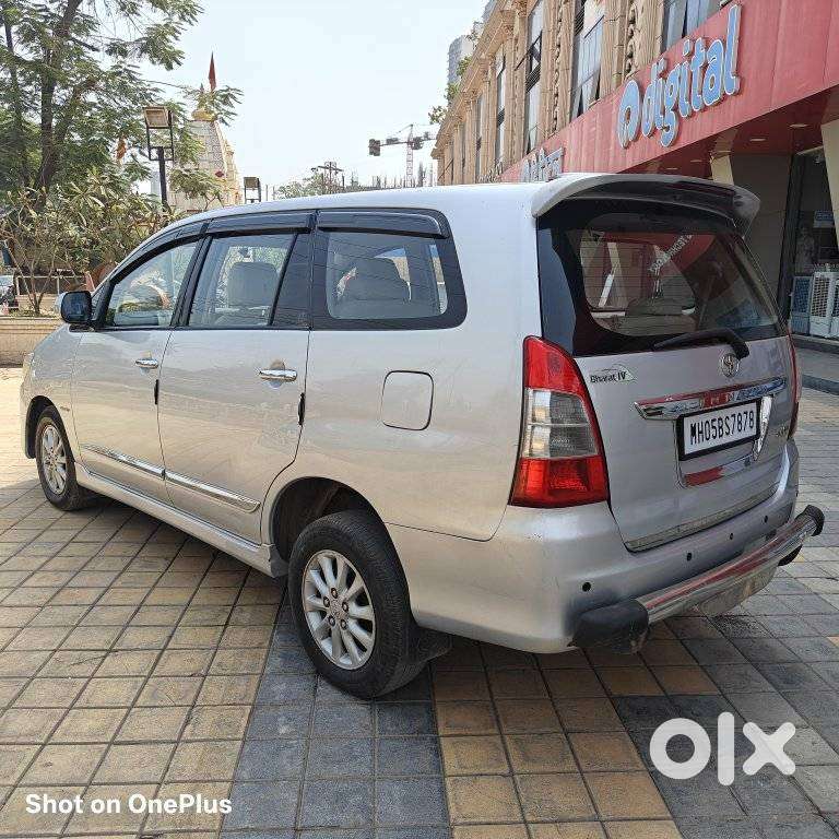 Toyota Innova 2.5 Ev (diesel) Ps 8 Seater Bs Iv, 2013, Diesel