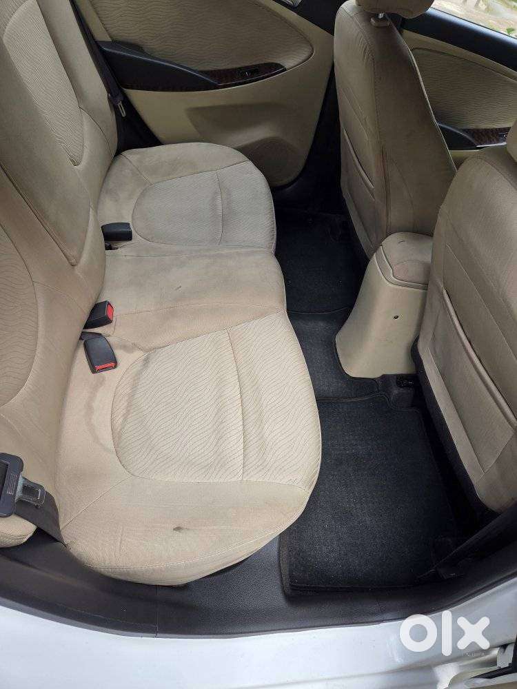 Hyundai Verna Fluidic 1.6 Crdi Sx, 2015, Diesel