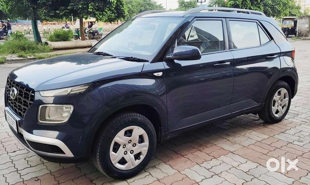 Hyundai Venue 2019 Cng & Hybrids 88600 Km Driven