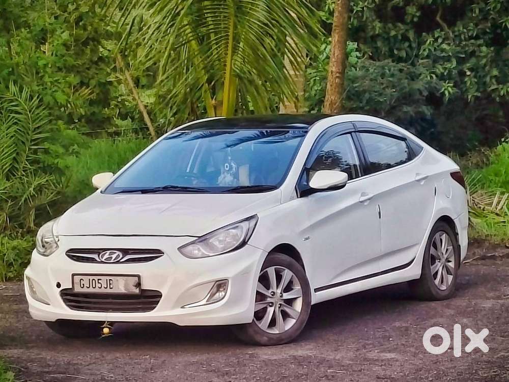 Hyundai Verna Fluidic 2012