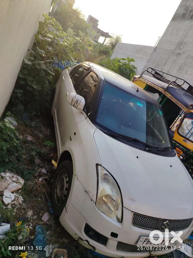 Maruti Suzuki Swift Dzire 2015