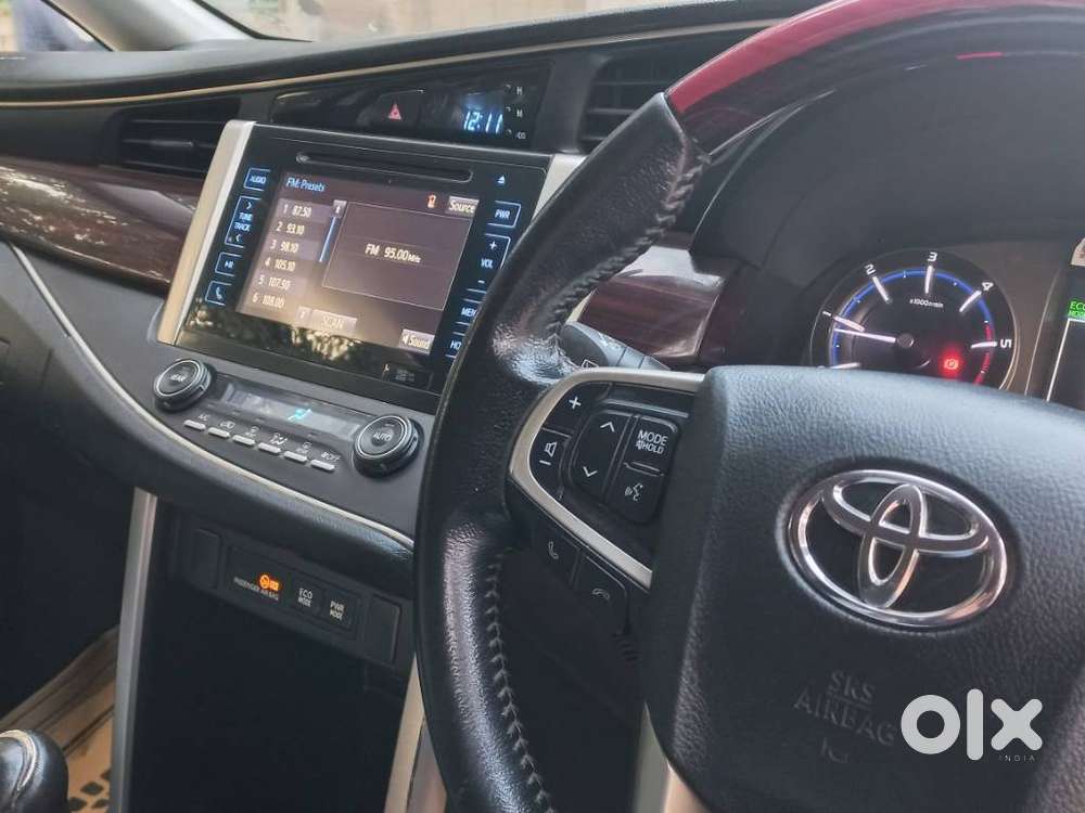 Toyota Innova Crysta 2.4 Vx Mt, 2019, Diesel