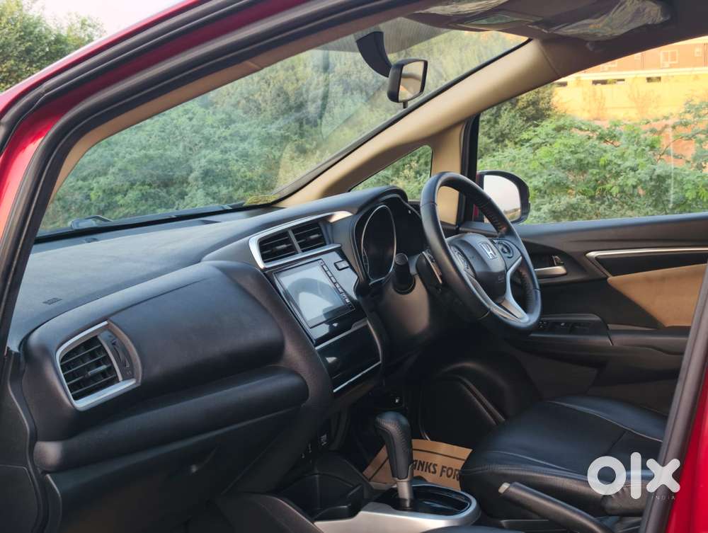 Honda Jazz V Automatic, 2018, Petrol