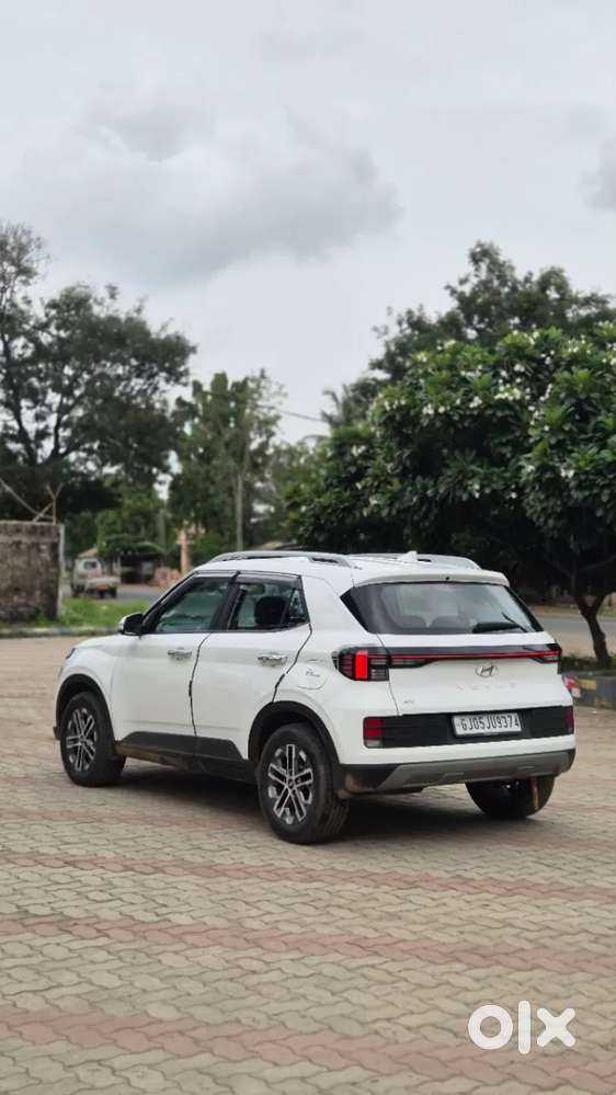 Hyundai Venue Sx (o) Mt 1.5 Diesel, 2025, Diesel