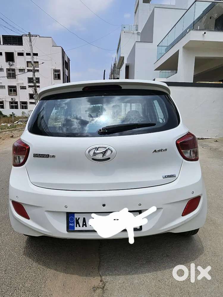 Hyundai Grand I10 Asta 2014 Diesel Well Maintained