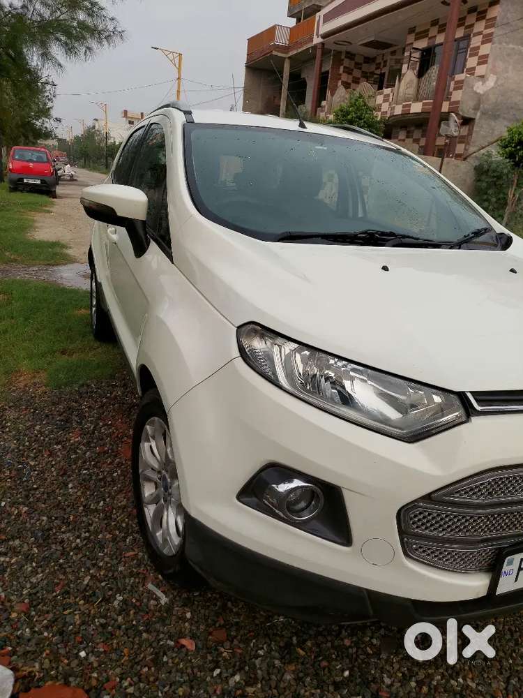 Ford Ecosport 2015 Diesel 85000 Km Driven