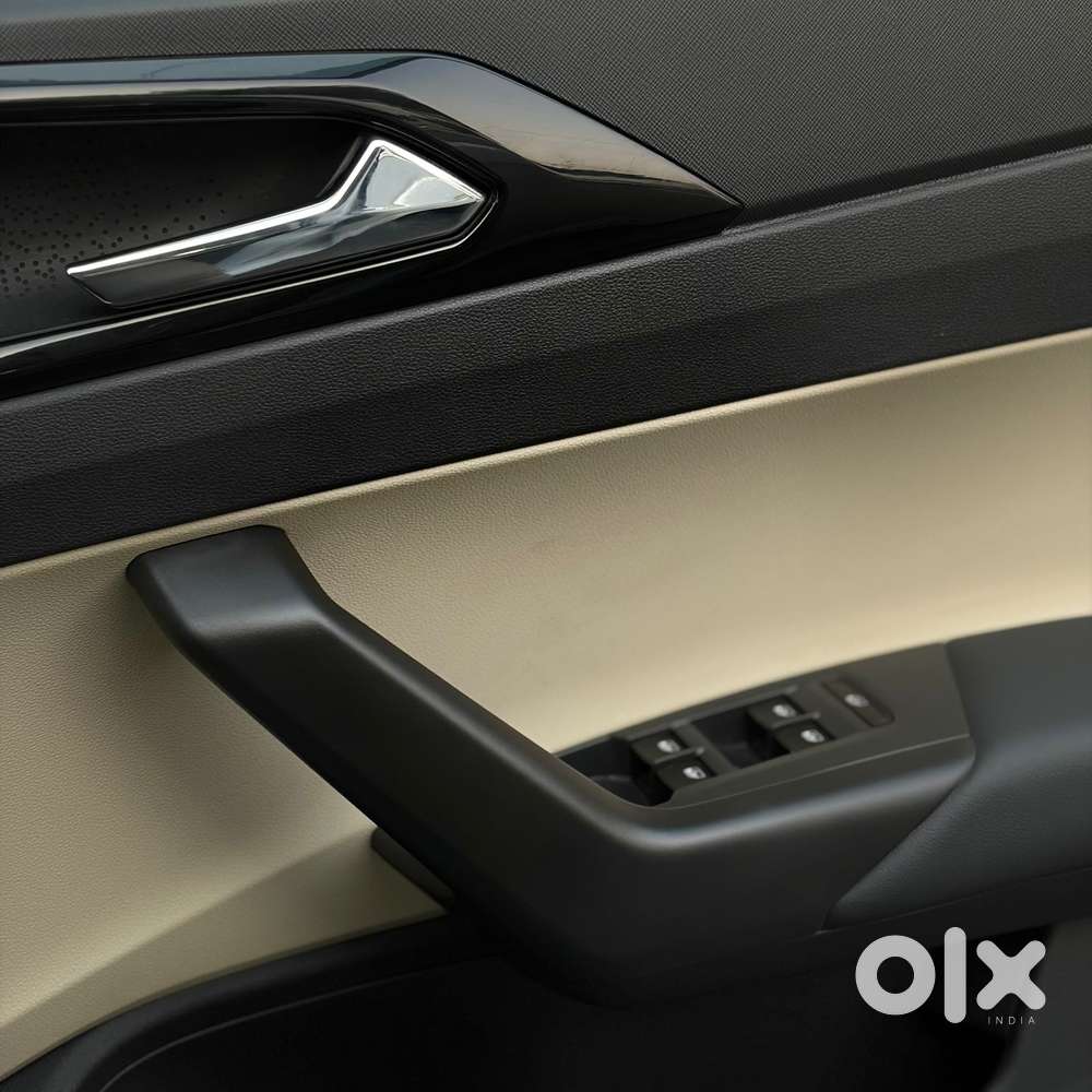 Skoda Slavia Style 1.0l Tsi At, 2024, Petrol