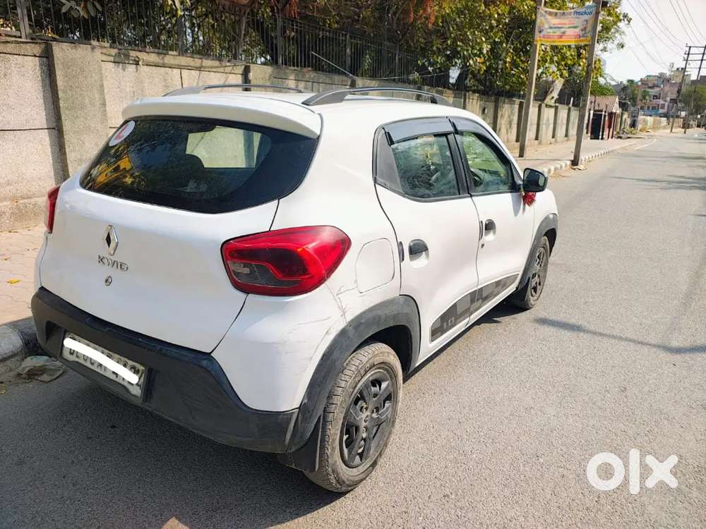 Renault Kwid Rxt Amt 2017  Top Model  Excellent Condition  Delhi
