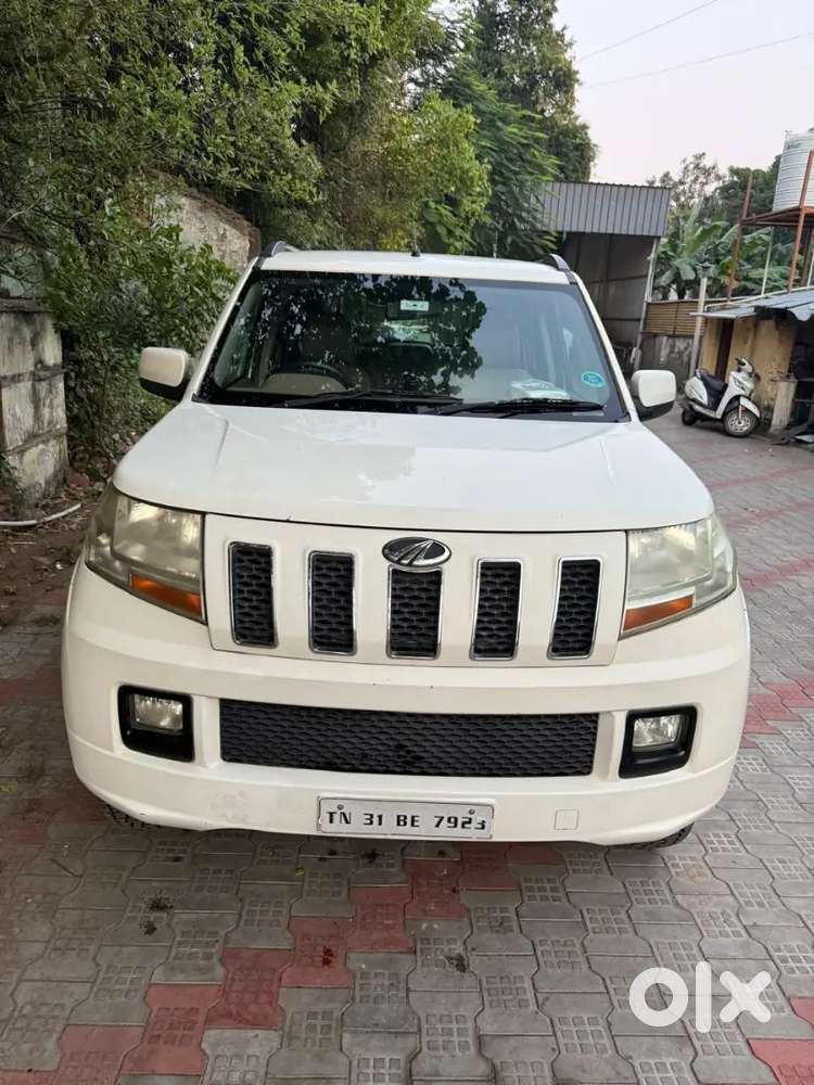 Mahindra Tuv 300 2017 Diesel Well Maintained