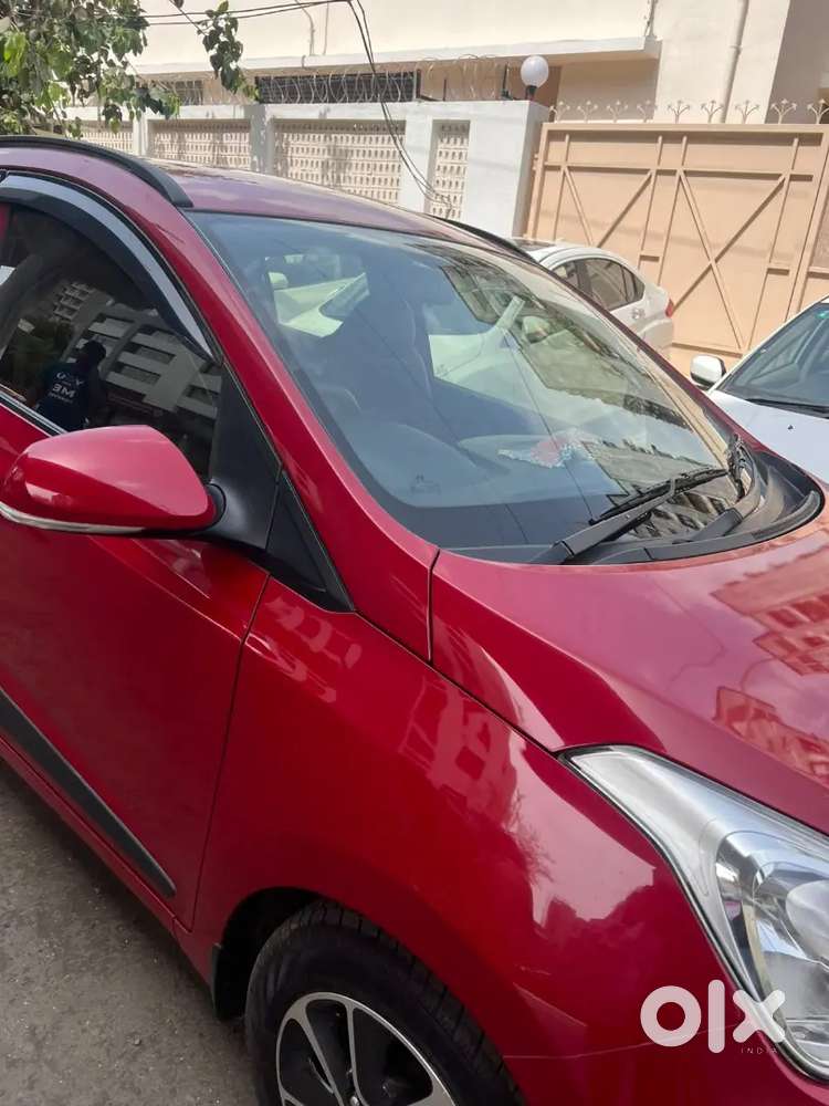 Hyundai Grand I10 Sportz 2017 पेट्रोल