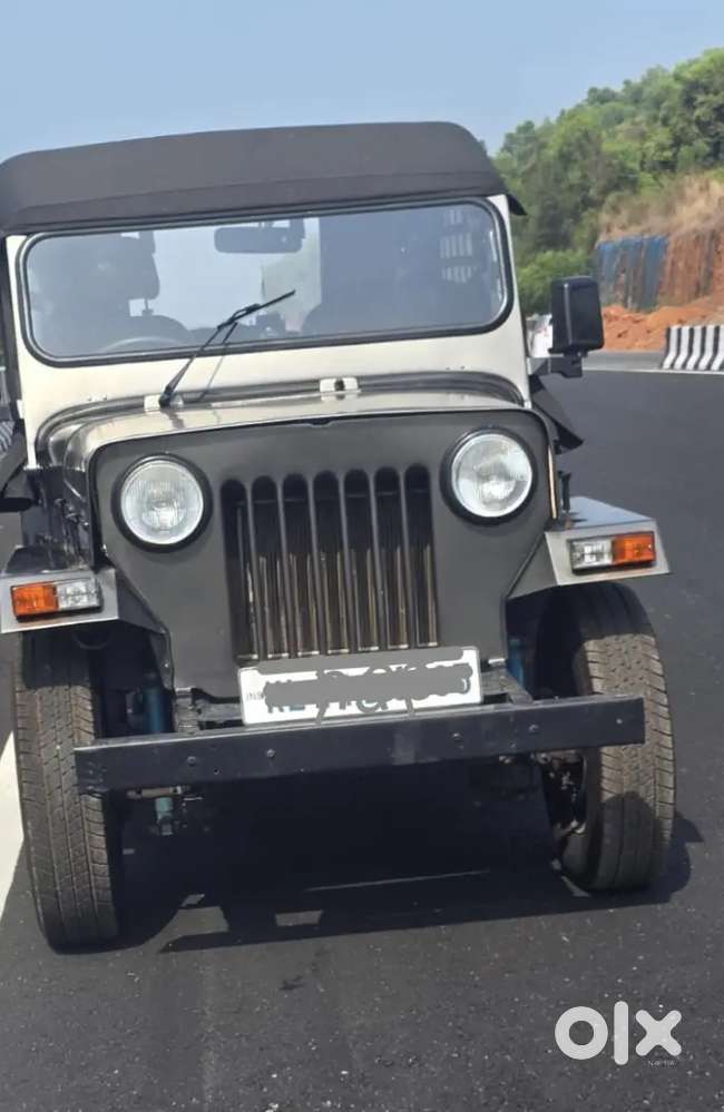 Mahindra Jeep 1993