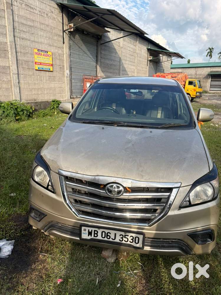 Toyota Innova Diesel 2012