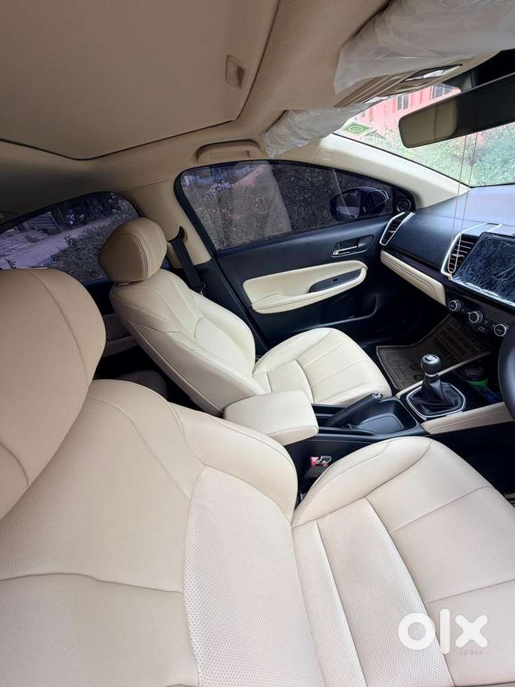 Honda City 2025 Petrol Well Maintained