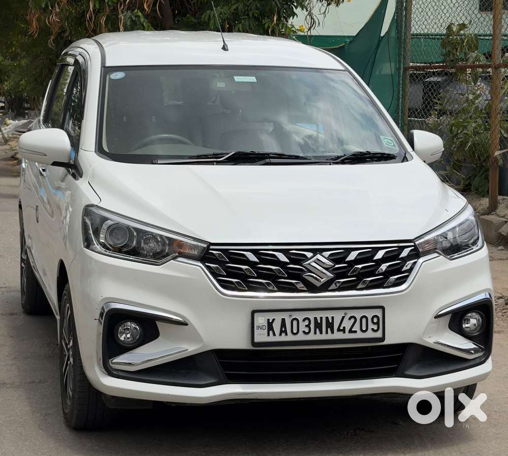 Maruti Suzuki Ertiga 1.5 Zxi Plus Shvs, 2022, Petrol