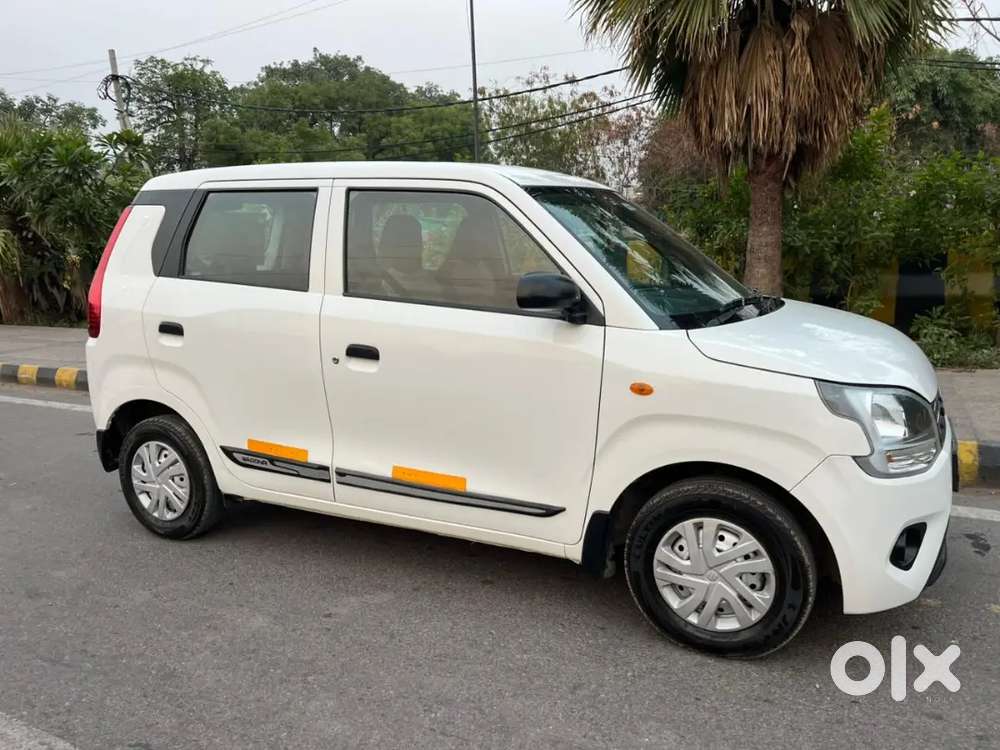 Maruti Suzuki Wagon R 1.0 2024 Cng & Hybrids 45000 Km Driven