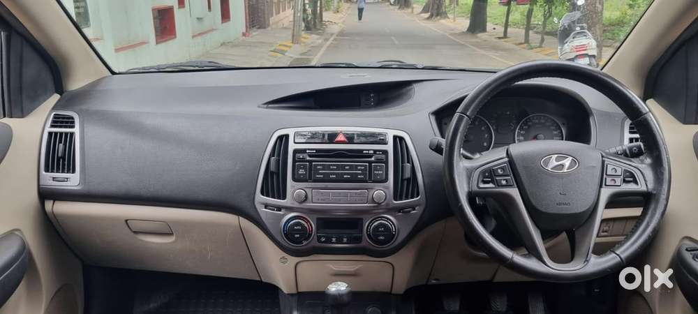 Hyundai I20 Sportz 2012