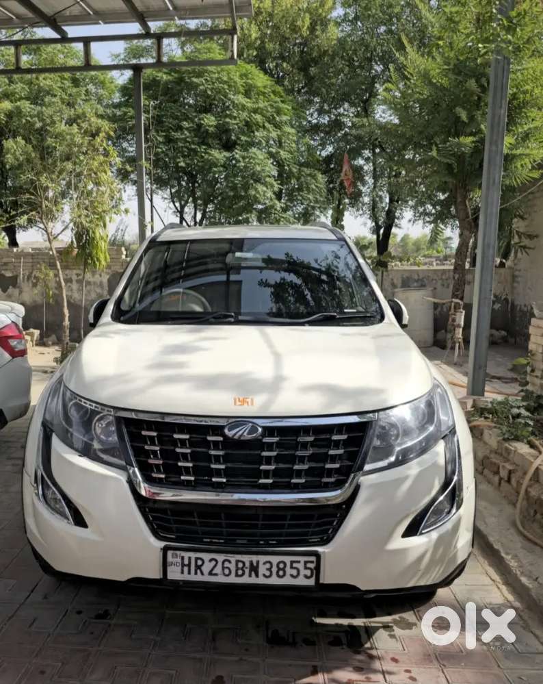 Mahindra Xuv500 W8 2011