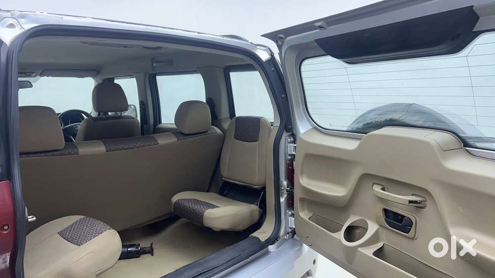 Mahindra Tuv 300 Mhawk100 T8, 2017, Diesel