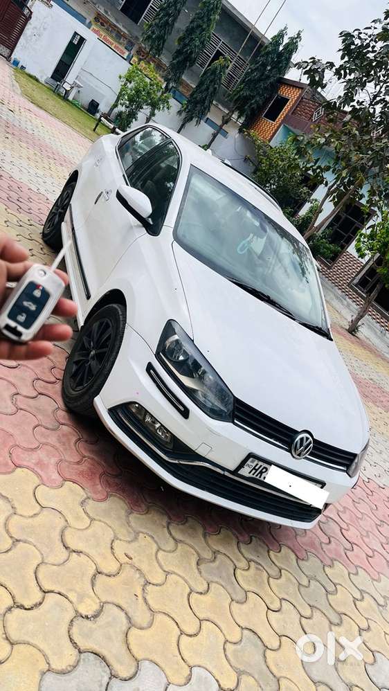 Volkswagen Ameo 2017 Petrol Well Maintained