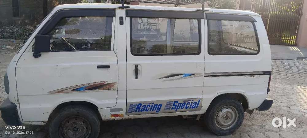 Maruti Suzuki Omni 2010