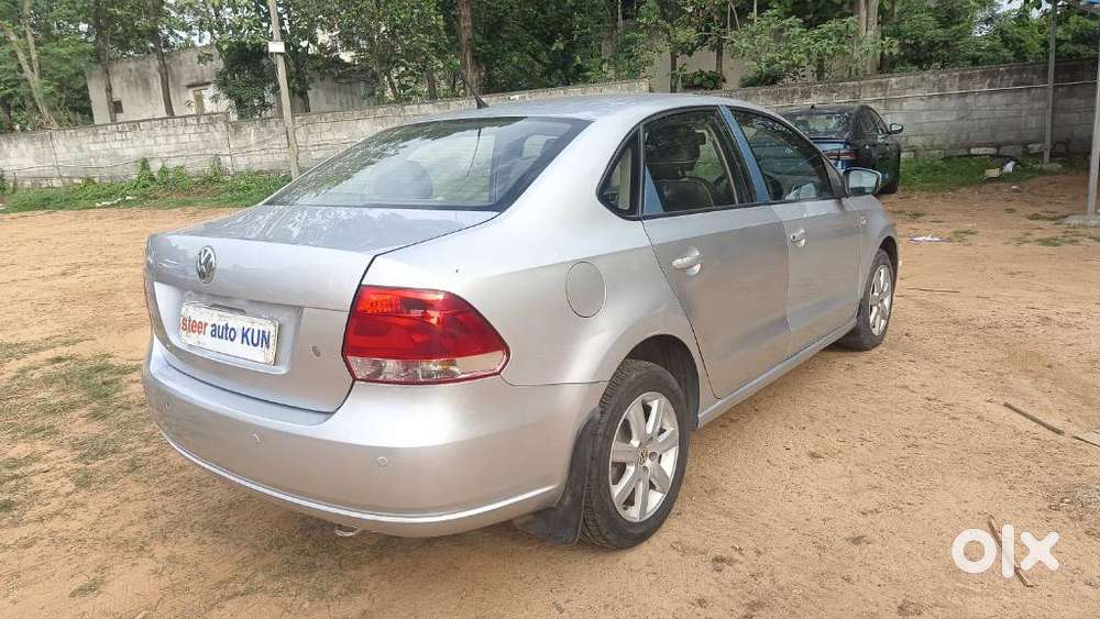 Volkswagen Vento Petrol Highline, 2012, Petrol
