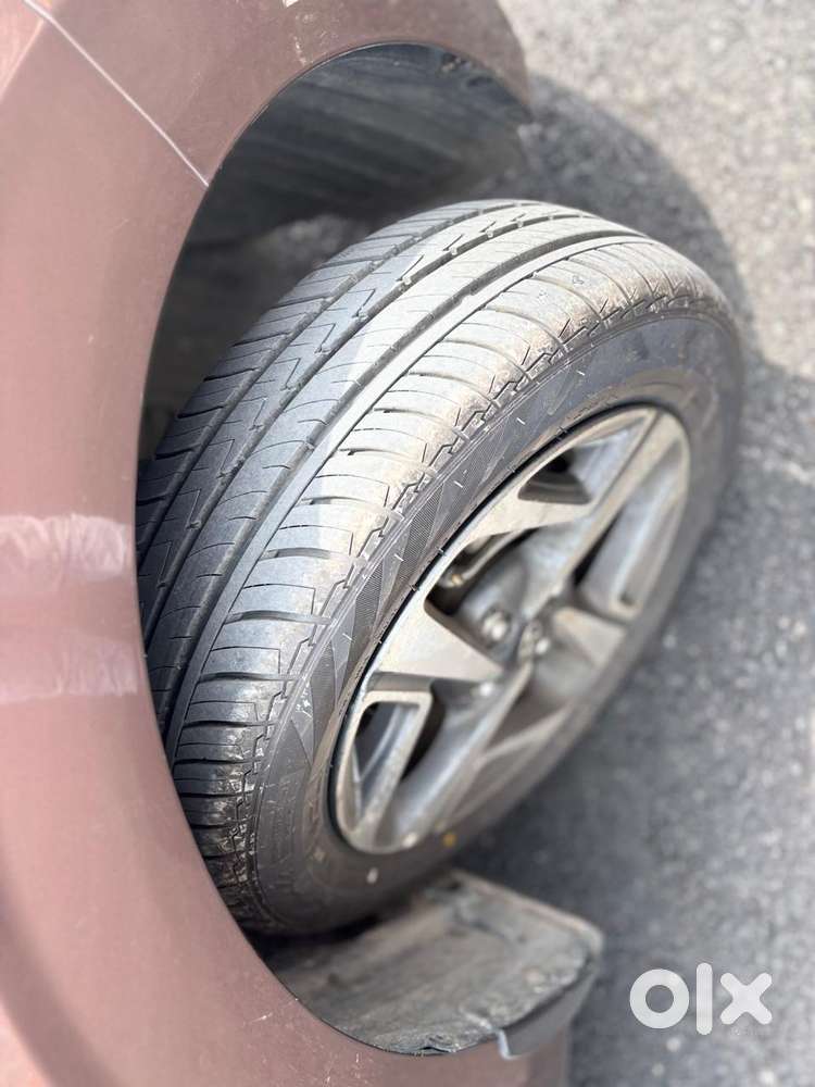 Hyundai Aura Sx Plus Automatic, 2020, Petrol