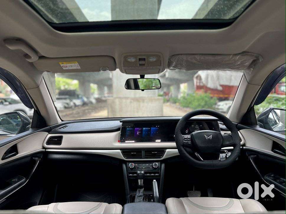 Mahindra Xuv700 2.2 Ax 5 Diesel Mt Str, 2022, Diesel