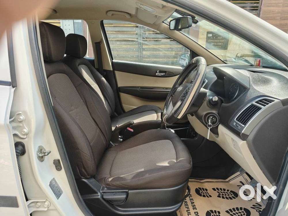 Hyundai I20 E 2014-2015 Sportz Option 1.4 Crdi, 2013, Diesel