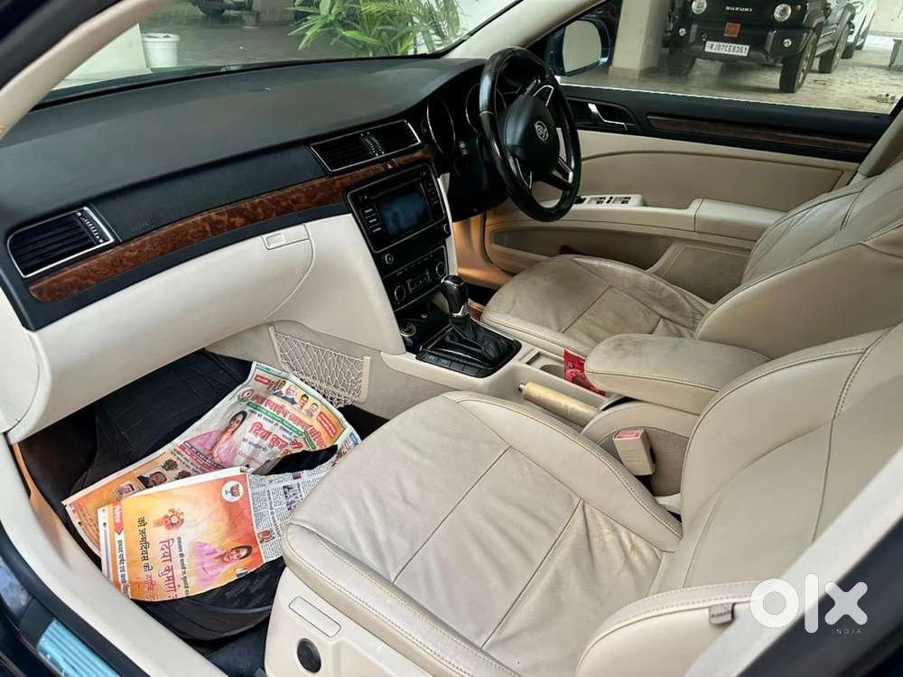 Škoda Superb 2015 1st Owner 47800 Kms Driven